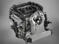 Silnik 1.6 THP z turbosprężarką i intercoolerem, gotowy do montażu.