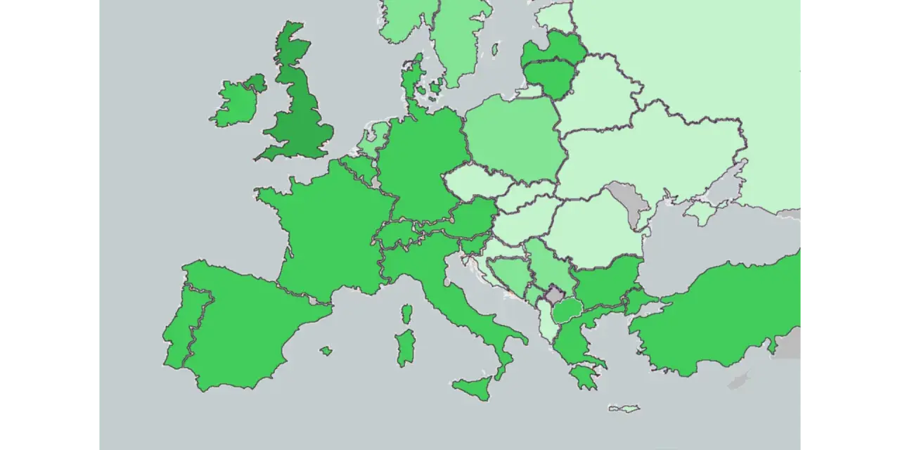 Mapa Europy z zaznaczonymi dopuszczalnymi ilościami alkoholu we krwi. Polska ma kolor zielony, co oznacza 0,2-0,3 promila.