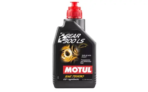 Olej Motul Gear 300 LS SAE 75W90, 1L. Idealny wybór, jeśli zastanawiasz się, jaki olej do skrzyni biegów wybrać do sportowej jazdy.